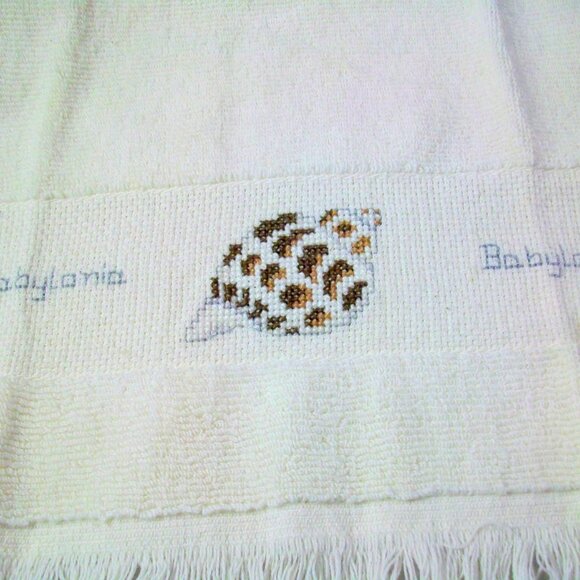 Babylonia Seashell Cross Stitch Cream Fingertip Tea Hand Towel 10" x 17.5" - Picture 2 of 3